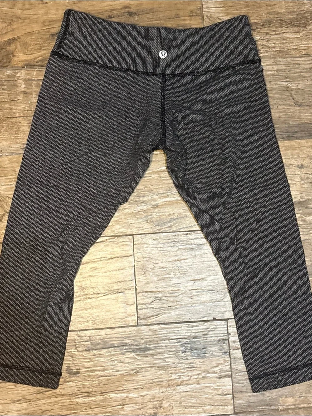 Lululemon Black Heather Stretch Leggings sz 6